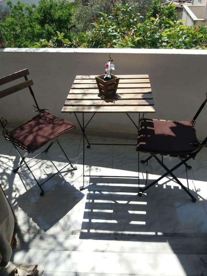 Apartment In Poros Poros Town エクステリア 写真